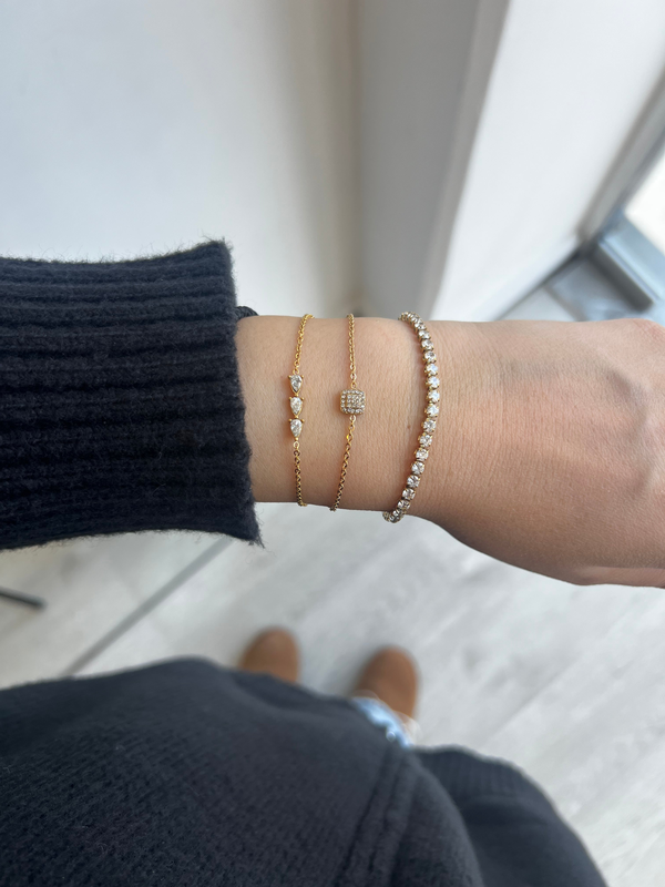 Bracelet-null