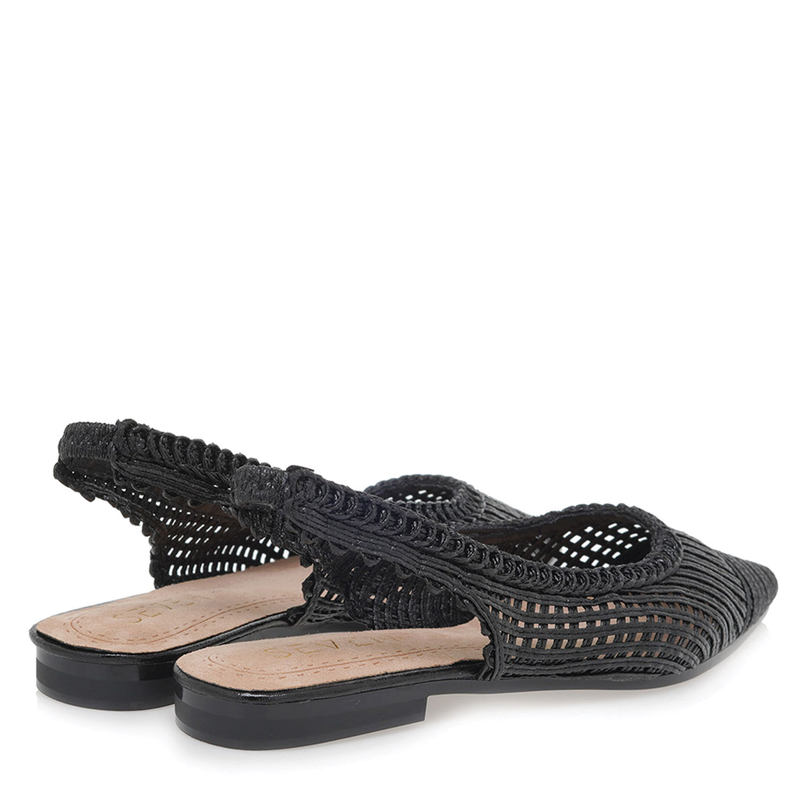 Seven &gamma;&upsilon;&nu;&alpha;&iota;&kappa;&epsilon;ί&omicron; mule-null