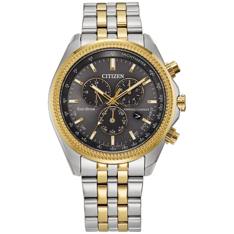 Gray stainless steel bracelet watch-null