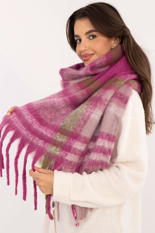 Shawl at image number null