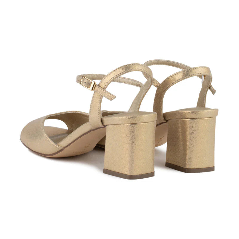 Women sandals 25600-null