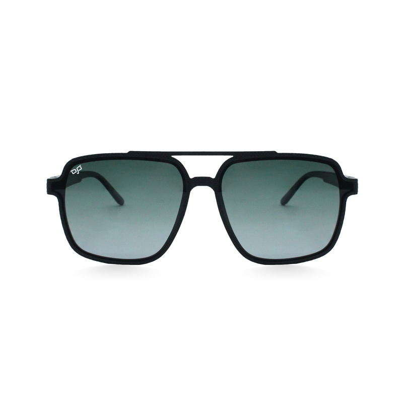 OJO sunglasses man square black frame and temples with carbon fiber with polarised gradient green le image number null