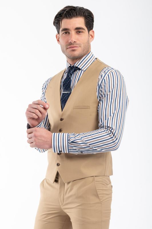 Vittorio suits image number null