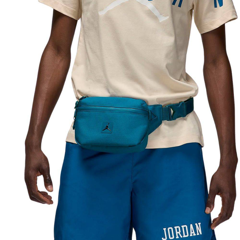 Cordura franchise cross body-null