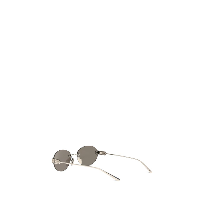 Silver metal sunglasses-null