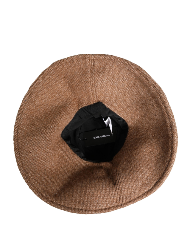 Brown llama wool women knitted capello hat-null