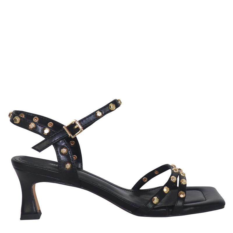 Migato &gamma;&upsilon;&nu;&alpha;&iota;&kappa;&epsilon;ί&omicron; &pi;έ&delta;&iota;&lambda;&omicron;-null