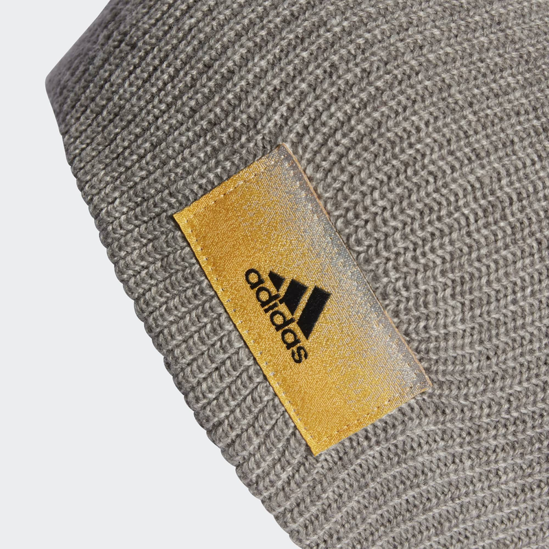 Essentials beanie image number null