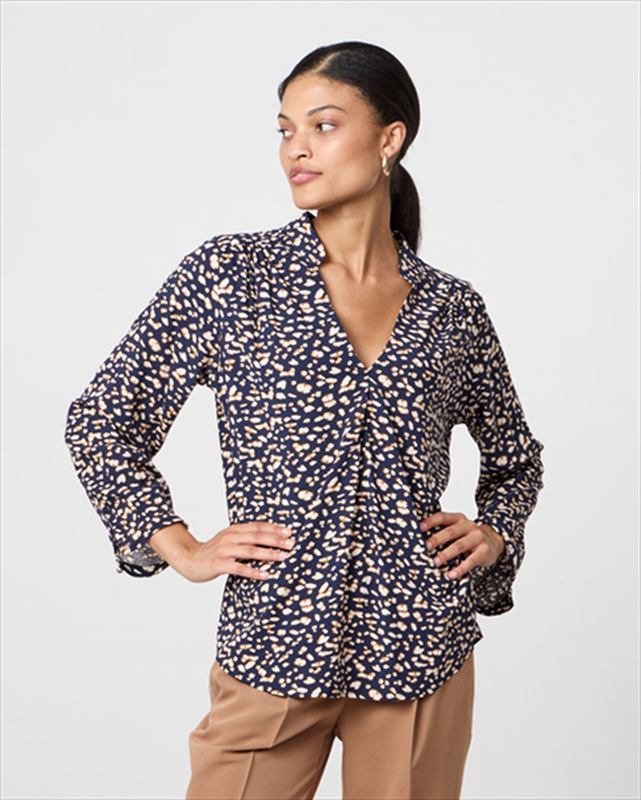 Blouse printed long sleeve image number null