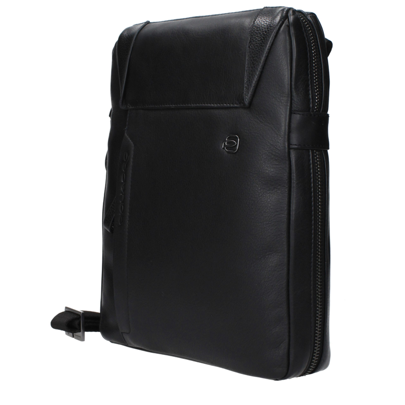 Black leather crossbody bag-null