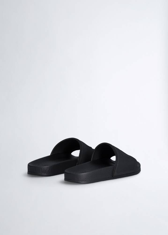 Product image: Kos 19 - slides with maxi logo-null