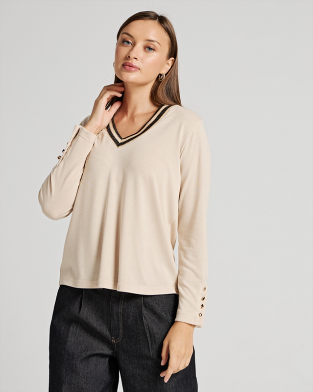 Knitted v neck-null