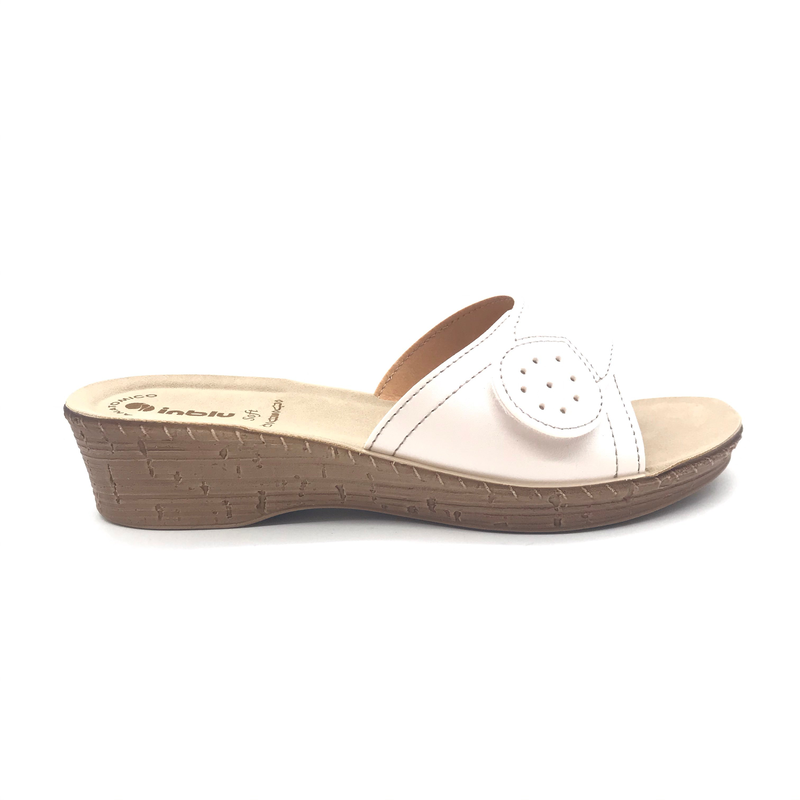 Women sandals 26000087 image number null