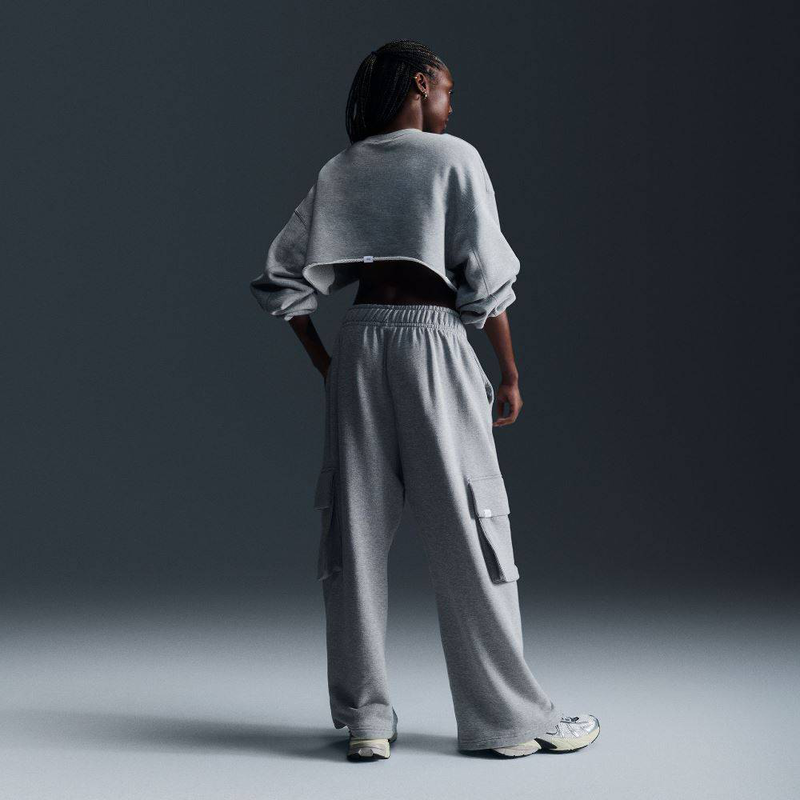 Nike sportswear dance oversized french terry trousers-null