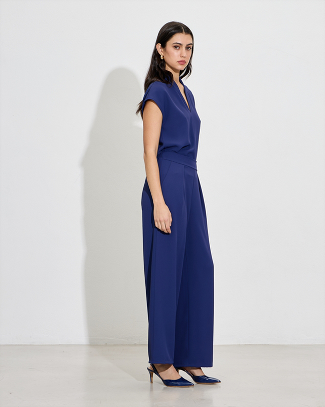 Trouser lightweight image number null