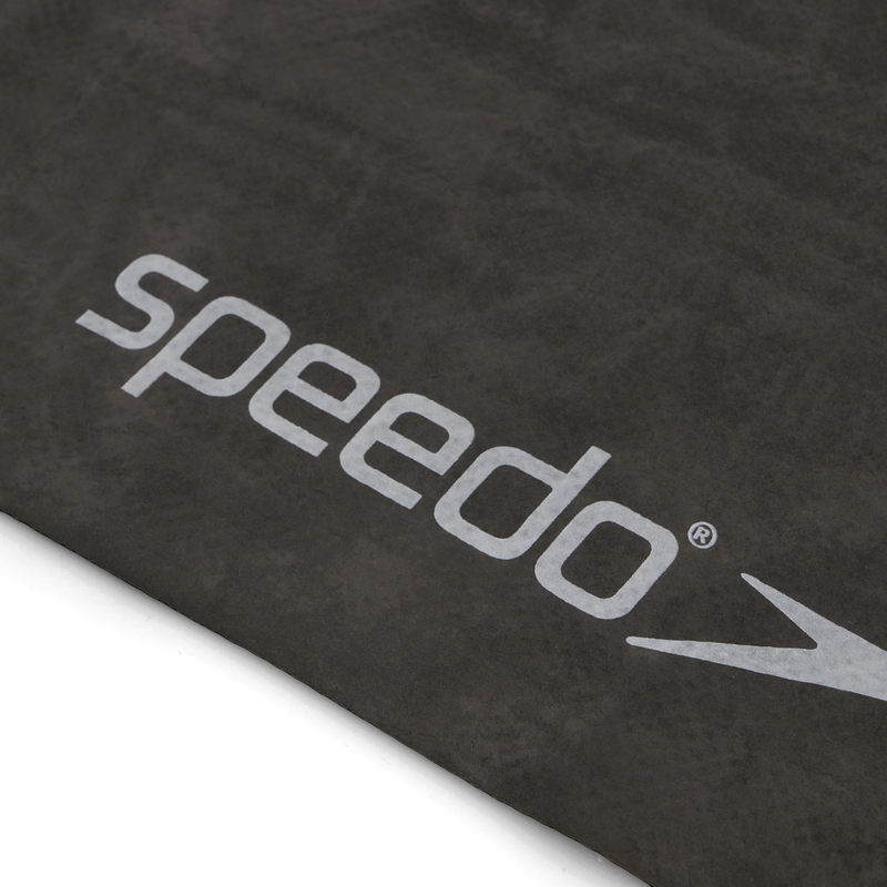 Speedo unisex sports towel (00500-0001) image number null