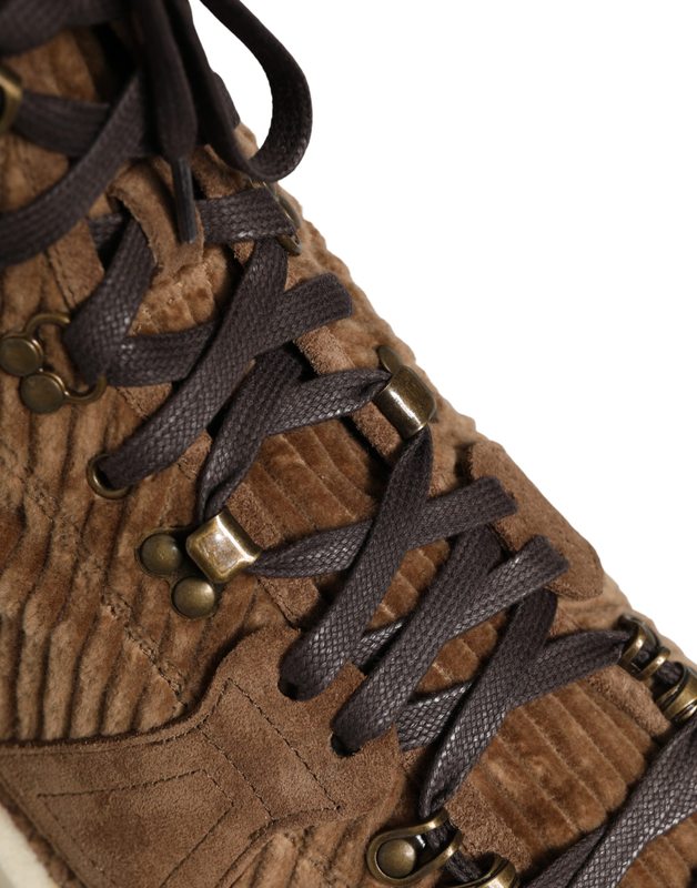 Brown corduroy high top oxford boots-null
