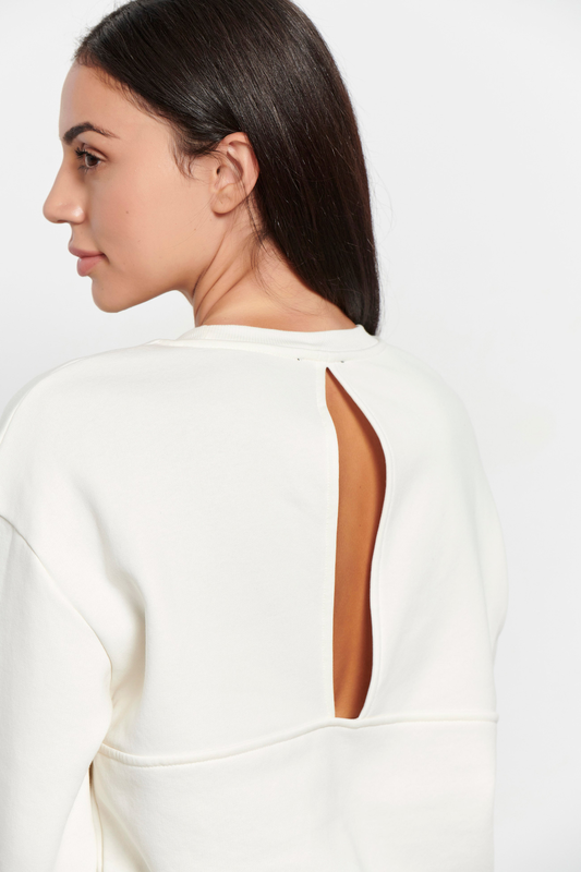 Bdtk woman lessismore sweater crewneck open back (1232-90412 image number null