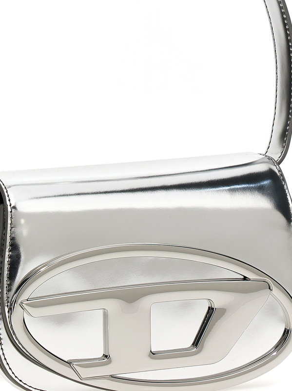 Silver cowhide shoulder bag-null