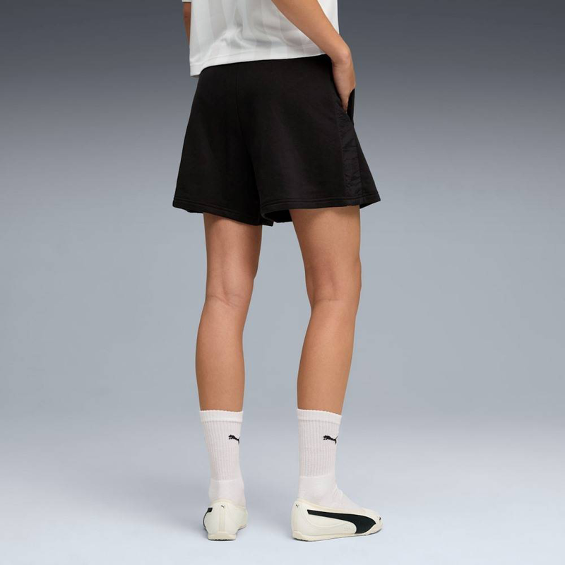 Her high-waist shorts 5&rdquo;-null