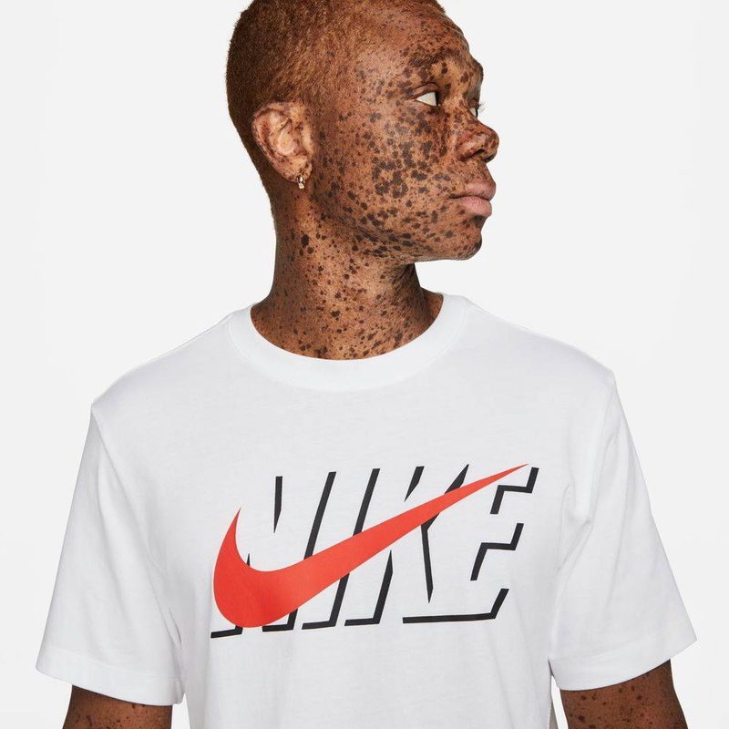 Sportswear swoosh block t-shirt-null