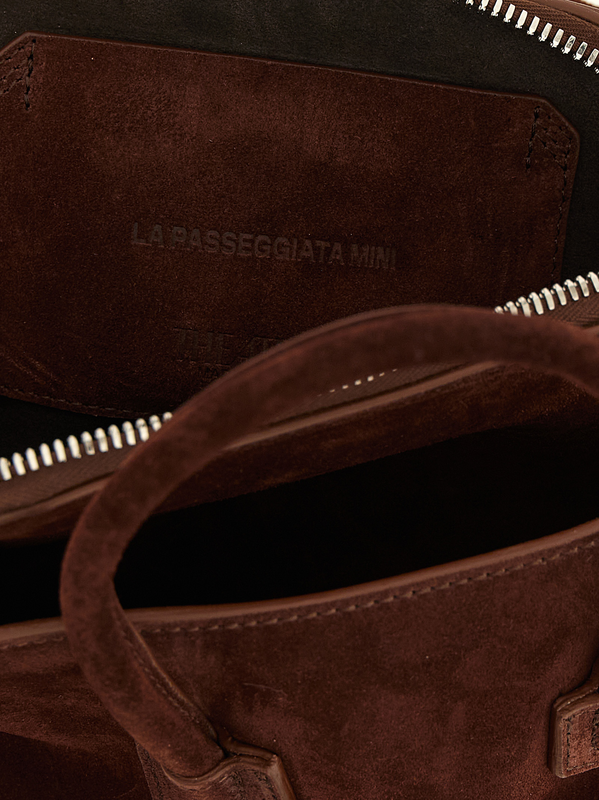 Brown bovine leather handbag-null