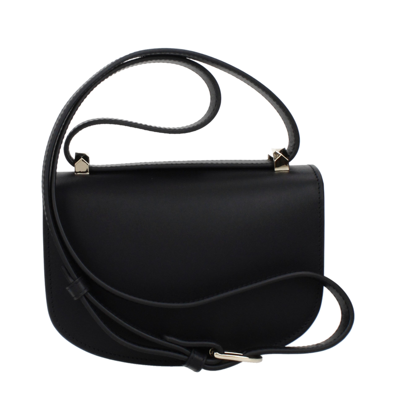 Black leather shoulder bag-null