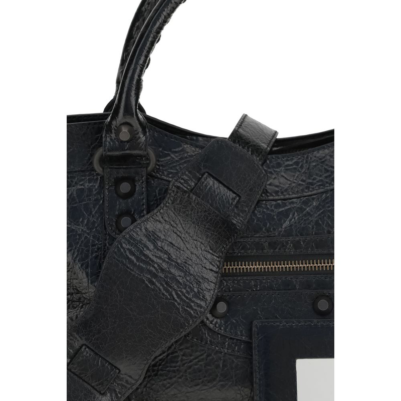 Black lamb ovis aries aries shoulder bag-null
