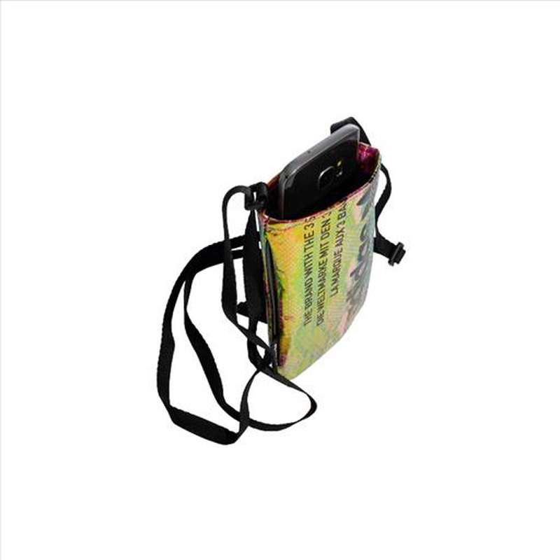 Adidas pouch               vivpnk image number null