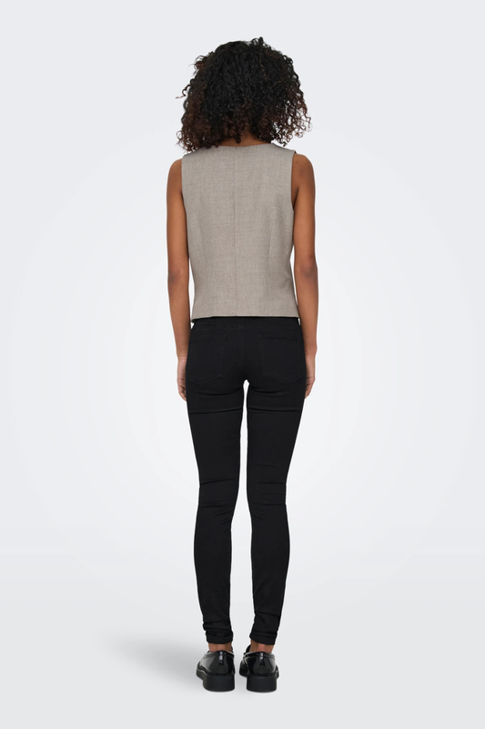 Only linda vest-null