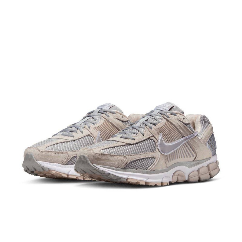 Product image: Nike vomero 5-null