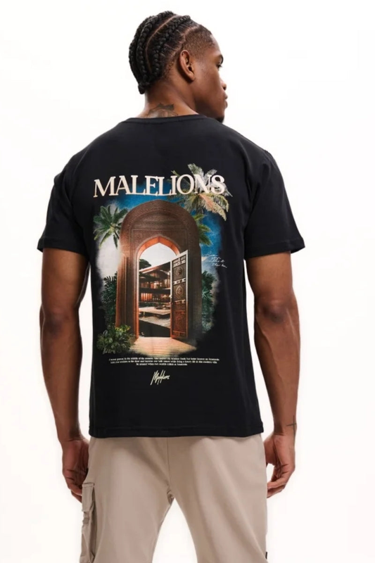 Product image: Amazon t-shirt-null
