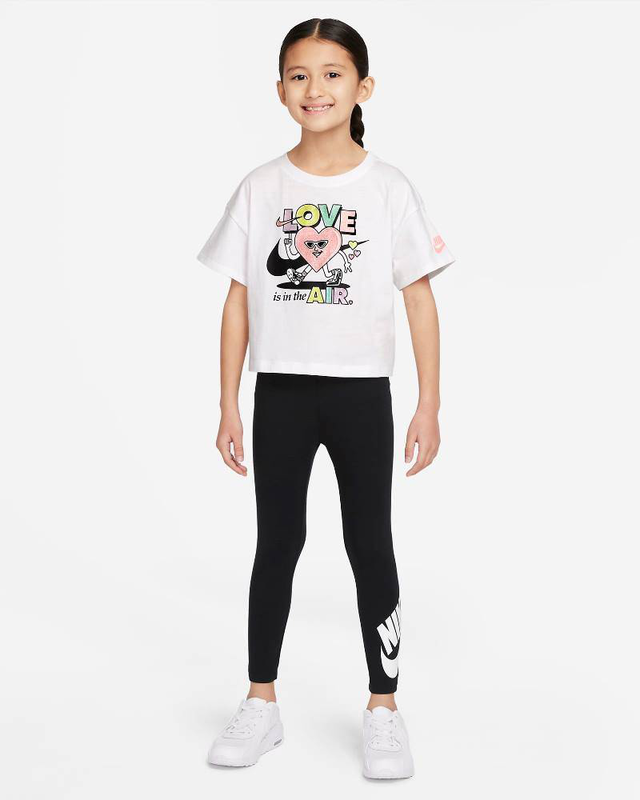 Nike little girls "love is in the Air" tee-null