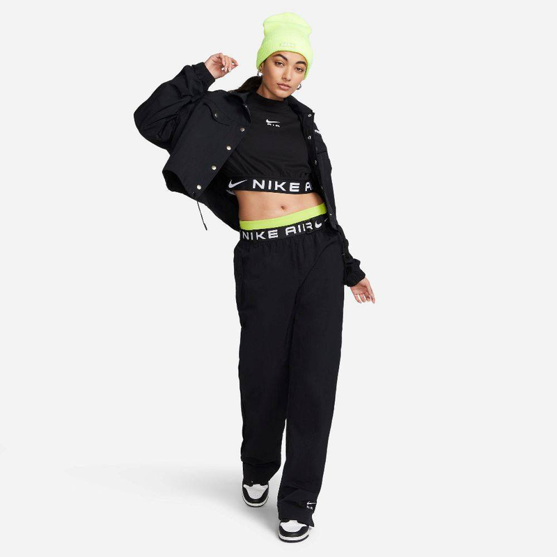 Sportswear womens woven mod crop jacket image number null