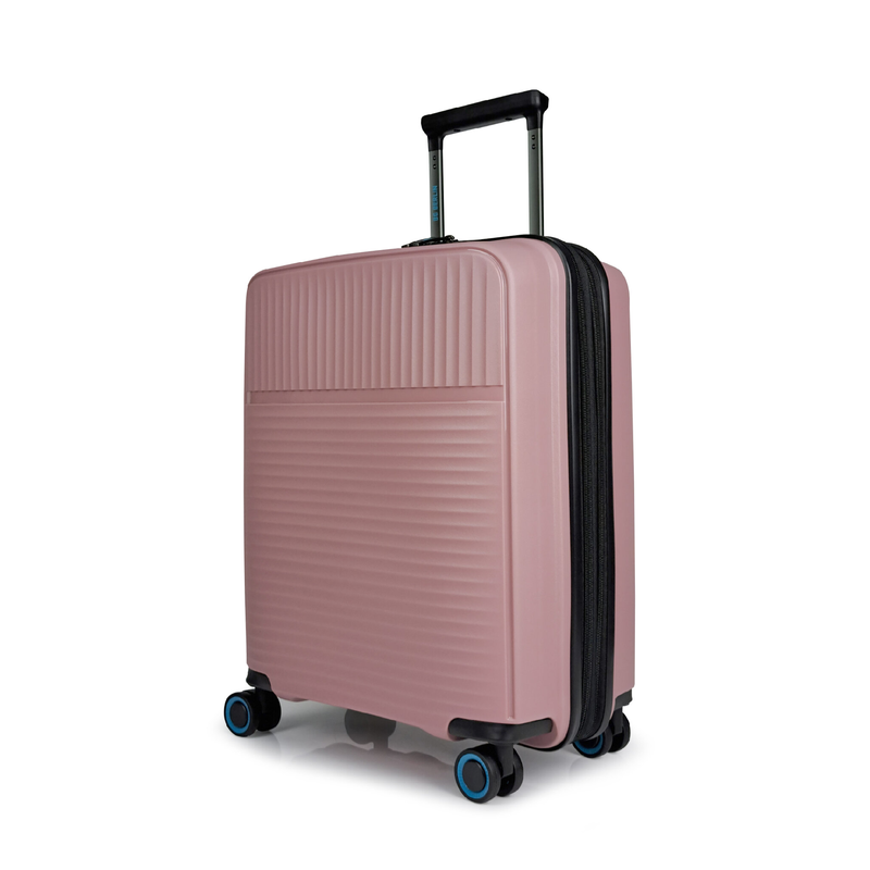 Bg berlin - wknd cabin size/carry-on (4 wheel), 55cm/20in luggage, 10kg suitcase image number null