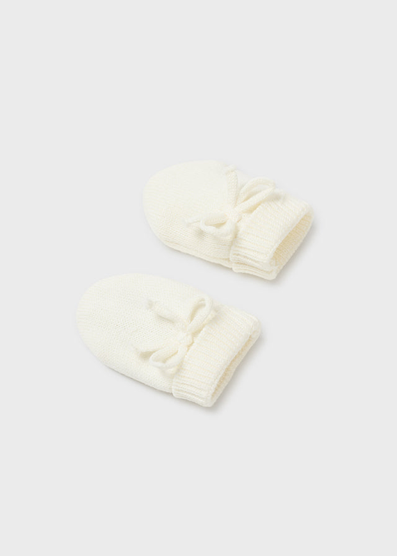 Holly set-null