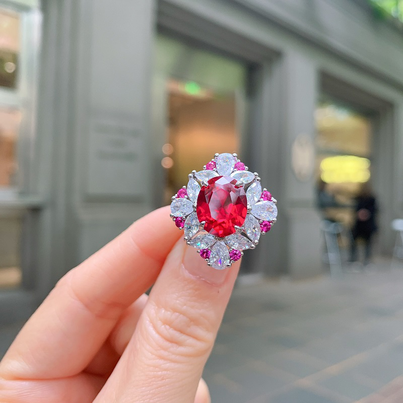 Cubic zircon ring red image number null