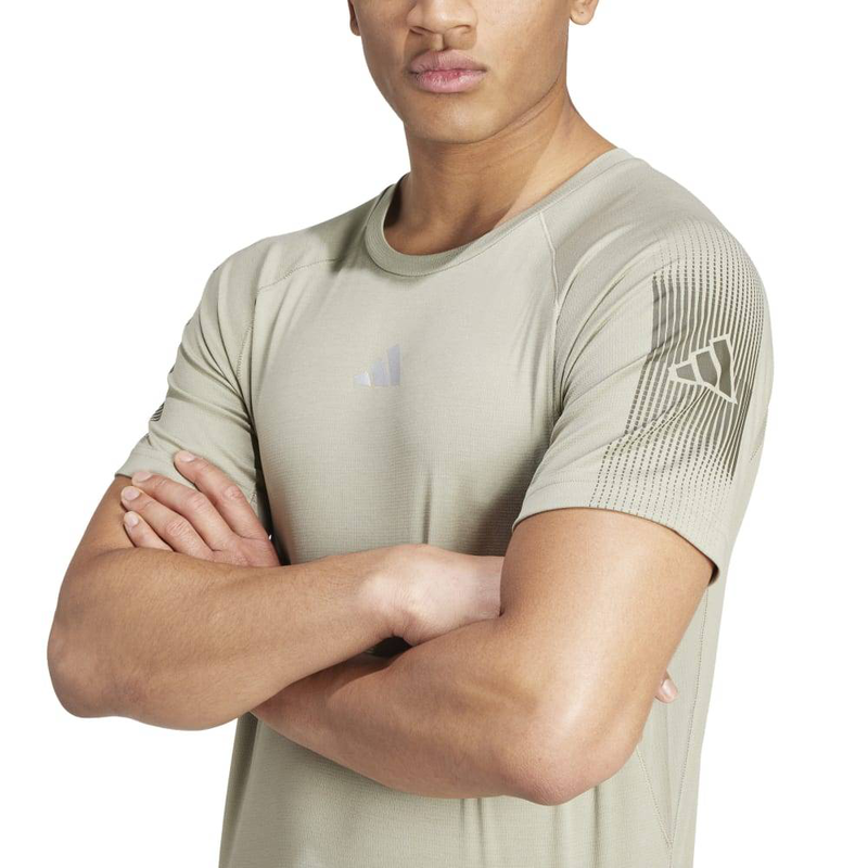 Product image: Gym+ bolt logo t-shirt-null