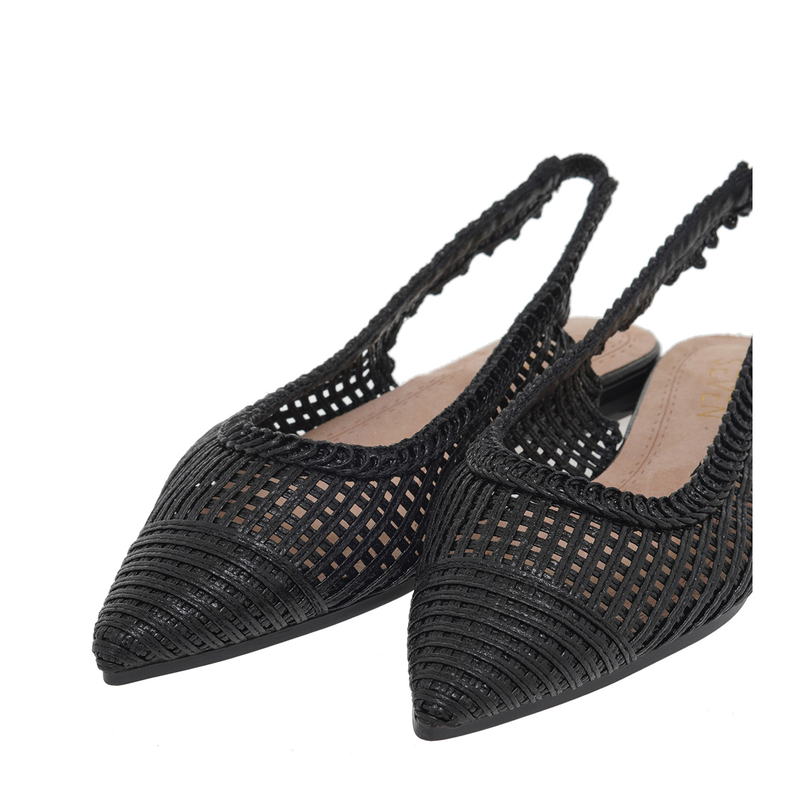 Seven &gamma;&upsilon;&nu;&alpha;&iota;&kappa;&epsilon;ί&omicron; mule-null