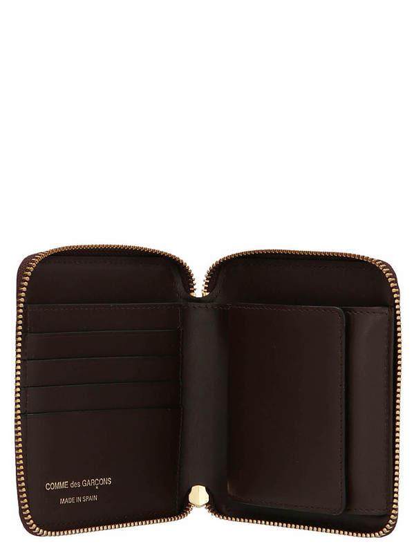 Brown cowhide wallet-null