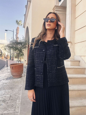 Tweed jacket collarless