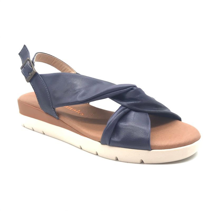 Women sandals 228 image number null