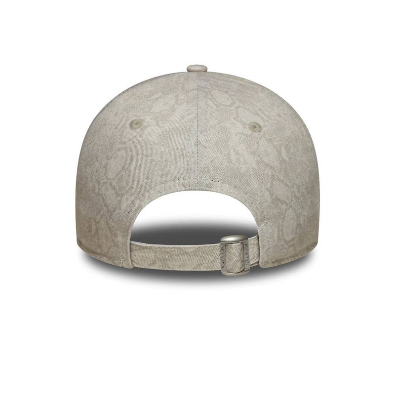 Women animal 9twenty  york yankees adjustable cap-null