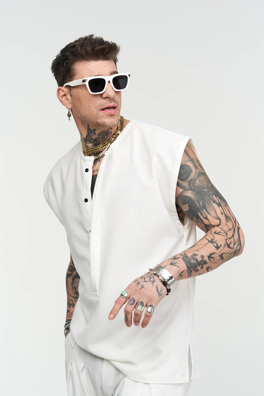 Stefan uncharted sleeveless shirt-null