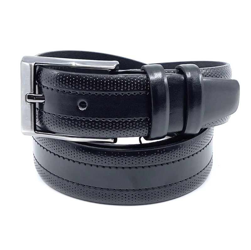 Leather belt with matte gunmetal hardware image number null
