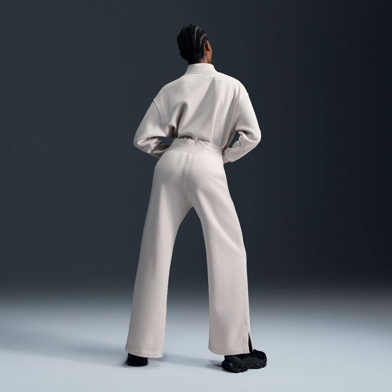 Nike sportswear phoenix high-waisted wide-leg logo pant-null