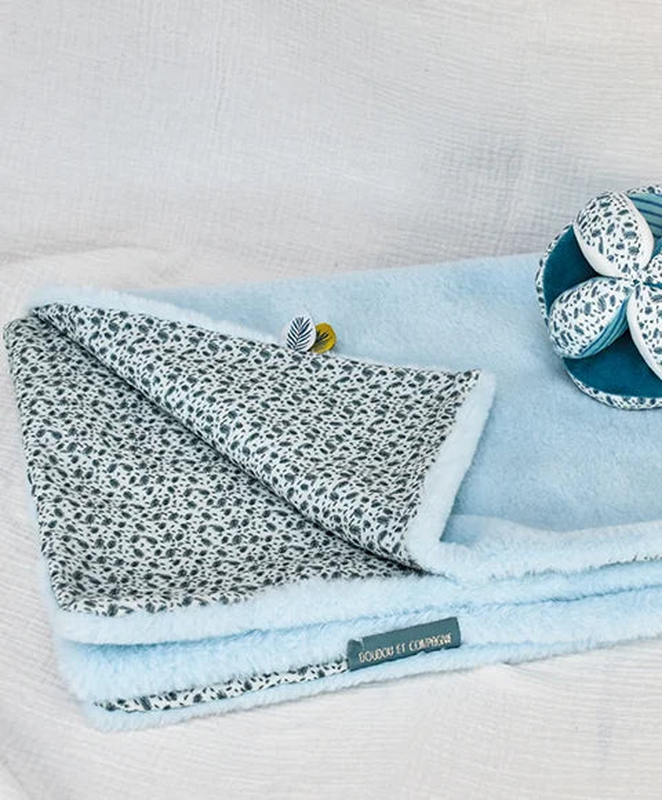 Doudou et compagnie blanket douceur yoca le koala - blue blanket image number null