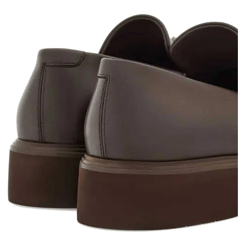 Brown calfskin slip-on loafers-null