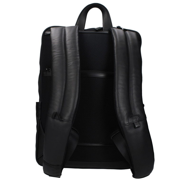 Black leather backpack-null