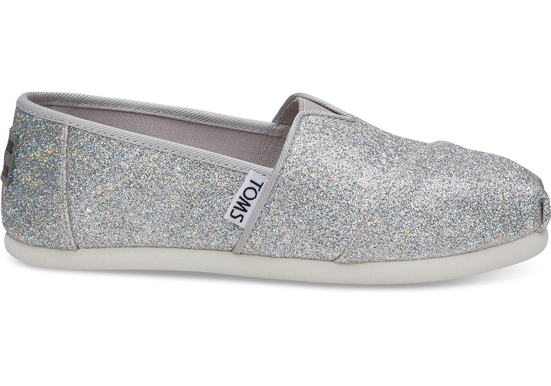Toms youth seasonal classics image number null